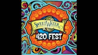 Ween (04/23/2017 Atlanta, GA) - Homo Rainbow