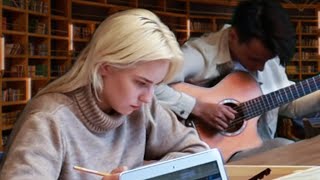 Download lagu PRANK - PLAYING THE GUITAR IN LIBRARY | FULL VERSION mp3