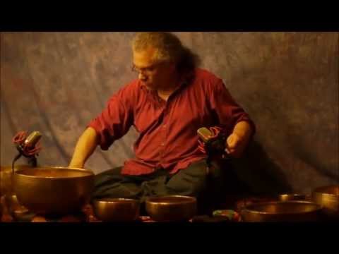 10 min Chakra Meditation Series~Note D~2nd~Sacral Chakra with Tibetan Bowls~No Vocals
