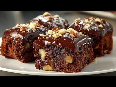 Healthy Banana Apple Oatmeal Cake with Sugar‑Free Chocolate Glaze