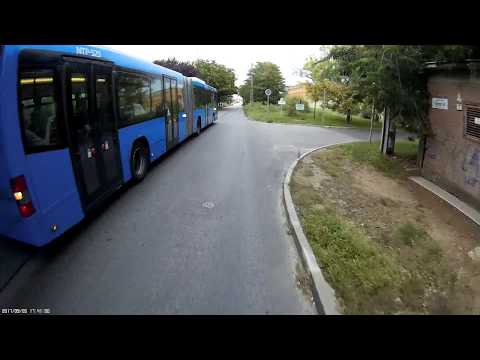 Buszsofőr szépen előz - Bus driver overtakes nicely