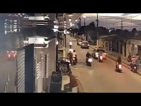 PM prende dois suspeitos com arma, munições e moto roubada após homicídio em Pedras de Fogo