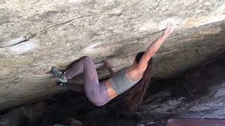 Video thumbnail de Dream Tiger, V10. Black Mountain