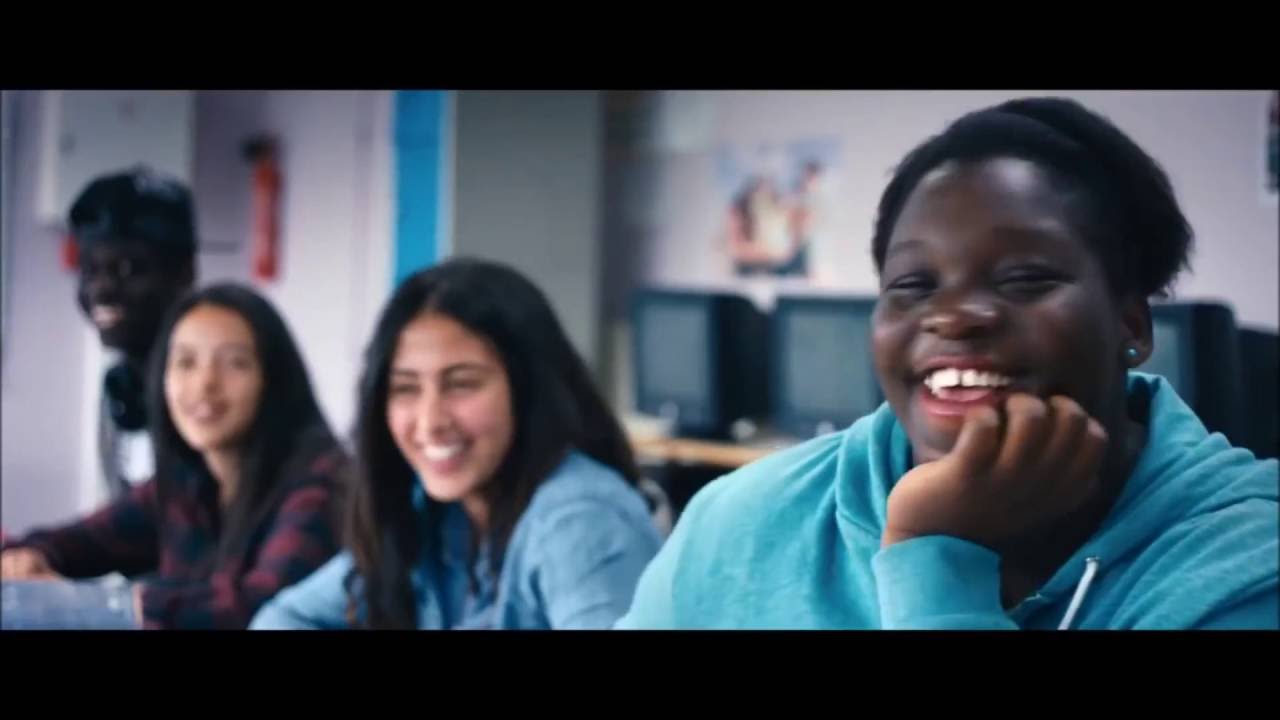 Trailer (french - english subs)