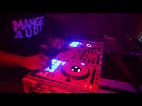 Mangee Audio - 787 Bar N' Lounge en San Pedro De Macoris, RD