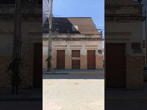 casa antiga com mais de cento e cinquenta anos no Paraná