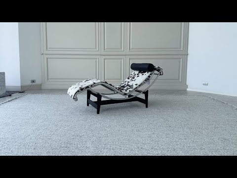 Cassina LC4 Chaise Longue: Real Cowhide & Iconic Design by Le Corbusier & Co. | Tomassini.com