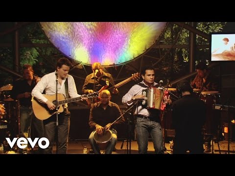 Gusi & Beto - Tengo Tu Amor (Vivo Video)