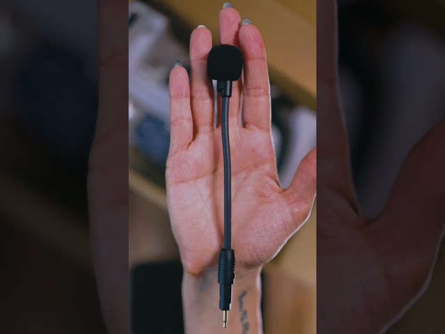 Vídeo relacionado con Mezclador de audio para podcast, consola de efectos de sonido, procesador de sonido de transmisión, mezclador de karaoke en para Youtueb Tiktek Twithc y Geming, interfaz de audio para creadores