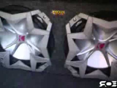 12vdb.com - car audio database: Kicker Compvr12.11