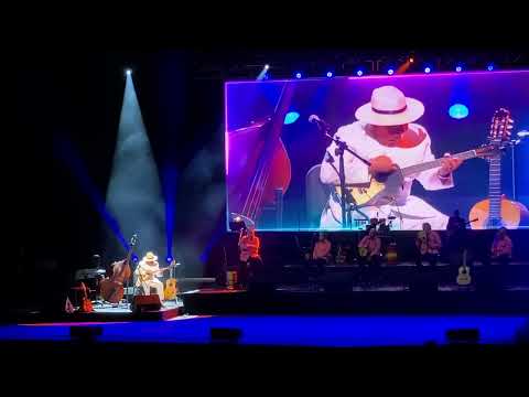 Cheo Hurtado en el 50 aniversario de Serenata Guayanesa