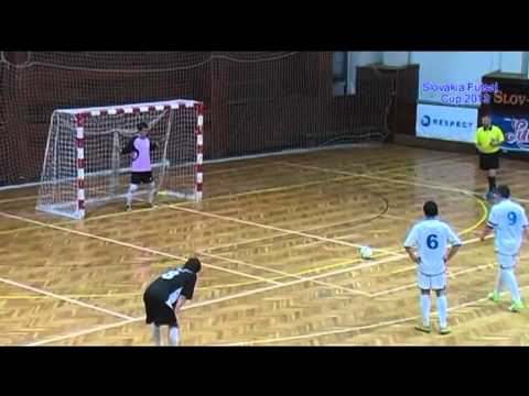 SP juniorov 2013: ŽFA Žirafa Žilina - ŠK Makroteam Žilina 5:4 (2:3) - zostrih gólov