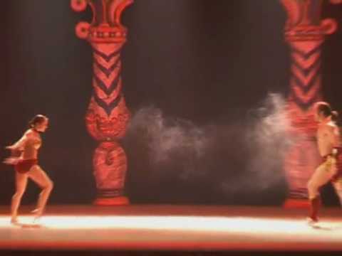 Adage duo Ruslan & Alesia 504 / www.maximaaa.com