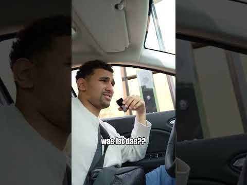 Mc Donald's Mitarbeiterin hasst mich jetzt…😥 | Mosalem66 #straßenumfrage #shortsmitmarietta