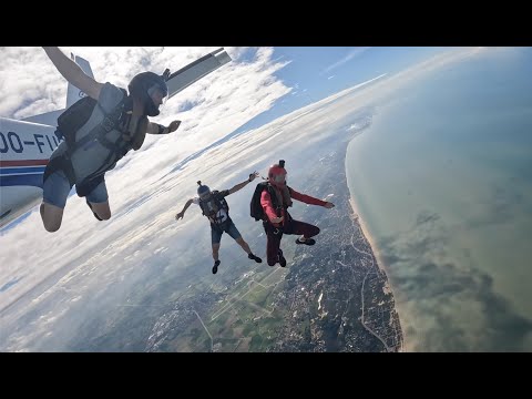 Skydive at the Belgian Coast @Surfclub Windekind Oostduinkerke 2 september 2023