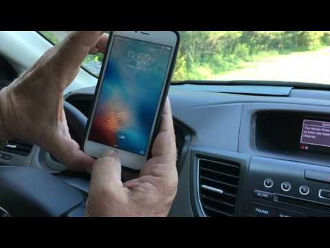 Honda CR-V How to Pair a new iPhone to a 2012 Honda CR-V and Newer