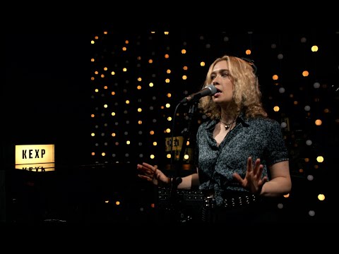 Blondshell - Sepsis (Live on KEXP)