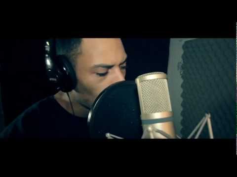 Future Soundz Exclusive | Deep Green Featuring Nicole Marie - Out Of Here