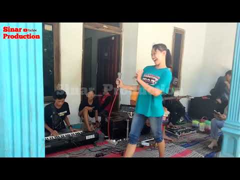 Nyanyian Rindu Cover SR Musica VOC. Cindy