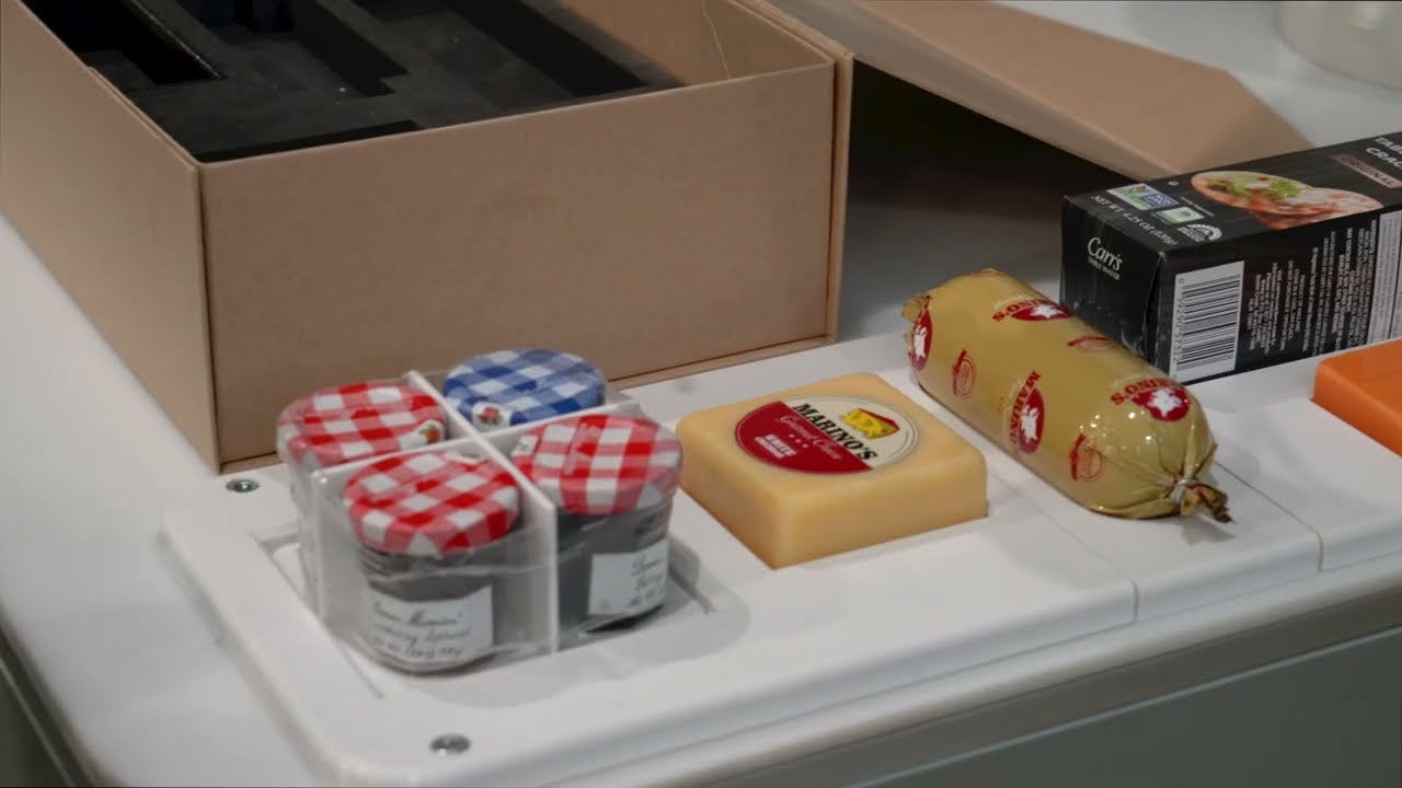 FANUC - CRX 10iA Food Grade Kitting - SOUTH COAST ROBOTICS