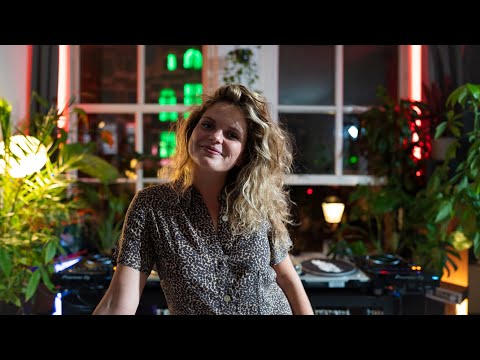 Funky House Music with Mona Lee | 035