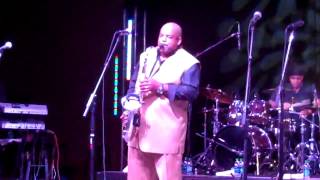Gerald Albright performs Who Is Making Love live at The Three Tenors Event   YouTube 720p]