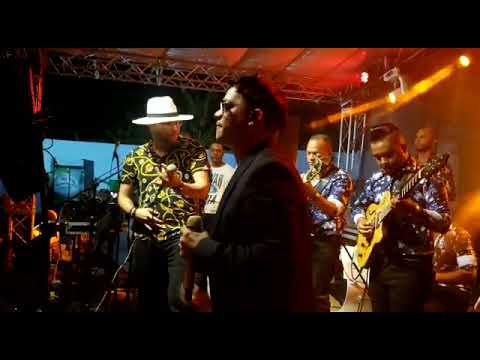 Kiko Rodriguez Y Jhonny Evidence En Vivo (Live) El Beso Que No Le Di