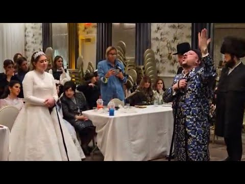 Lipa Schmeltzer Dances Mitzvah Tantz At His Oldest Son Moshe Yosef’s Wedding - ליפא בריקוד מצוה טאנץ