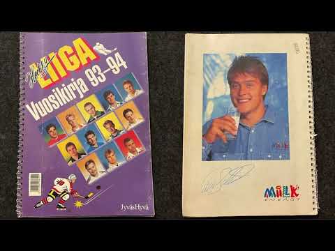 JyväsHyvä Hockey Liiga Vuosikirja 93-94 SM-Liiga Keräilykirja / Ei valitettavasti kaikkia tarroja.