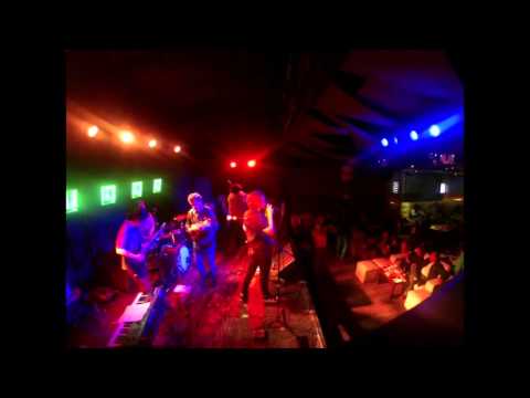 COLORINA / VIAJE DE NERUX