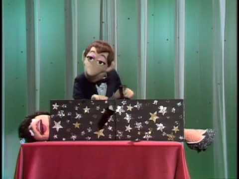 The Muppet Show: Wayne & Wanda - "You Do Something to Me"