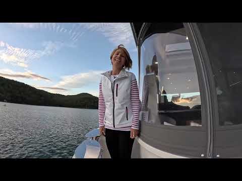 2023 RIVIERA 4600 Sport Platinum Edition BLUEWATER-fähige Motoryachttour