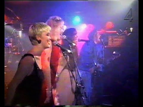 The Commitments - Live in Dublin 1991