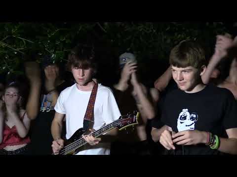 onewaymirror - 07/06/23 live @ Simmon's Farm Middletown