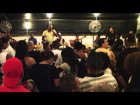 RODA DE SAMBA do NEM com a família TIA DOCA PH Registrou 1/09/2013 (7)