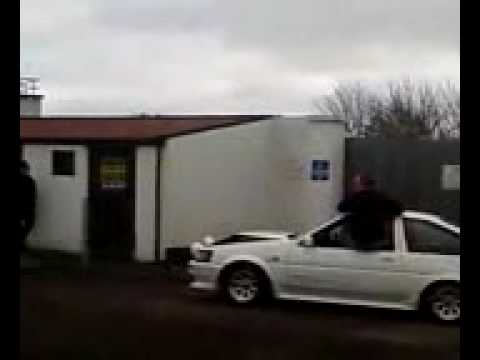 Twincam crashs doing donuts