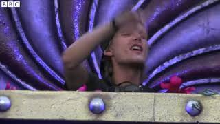 Avicii feat. LP - Trouble | Million Miles [BBC News @ Tomorrowland 2014]