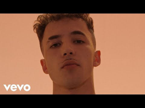 Pole. - Fuego Amigo (Lyric Video)