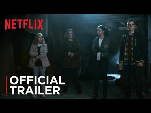 Video trailer för Travelers | Official Trailer [HD] | Netflix