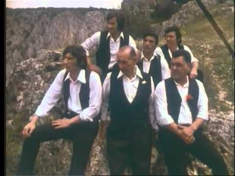 Klapa Imotski - Crven ti je kljun golube