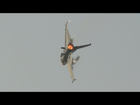 F-16 Viper Demo Redlands Hangar 24 Airfest