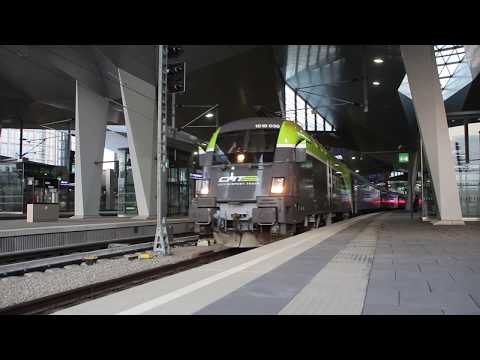 CAT 1016 036 with NJ 1237 (Wien - Livorno)  leaving Wien Hbf