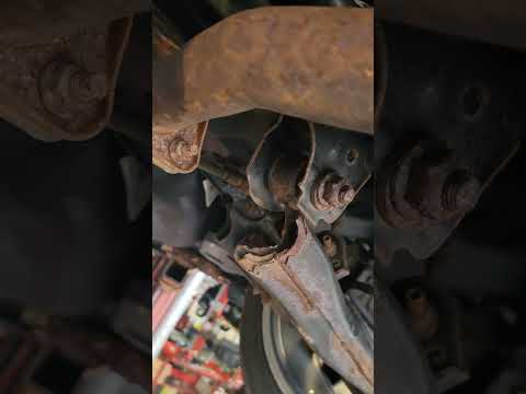 2016 Nissan Maxima rear lower link (control arm broken) has warranty extension.