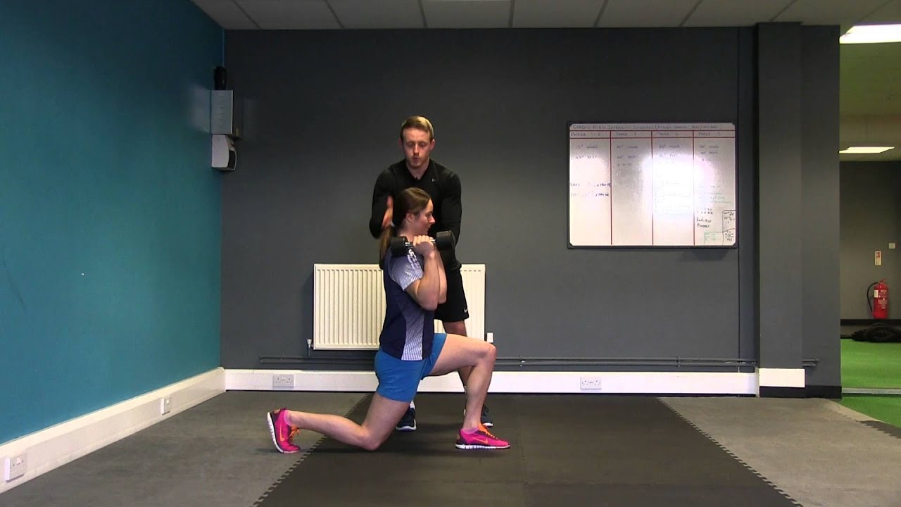 Dumbbell reverse lunge to shoulder press - YouTube