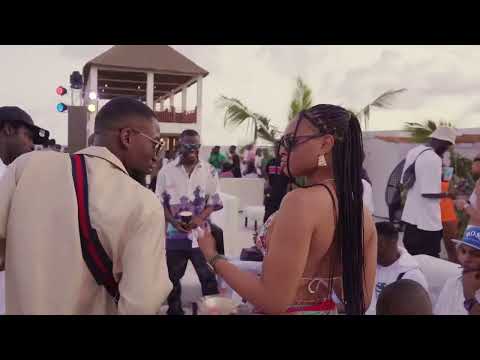 Cashing!!! BAYO OF LAGOS ft SUPER WOZZY