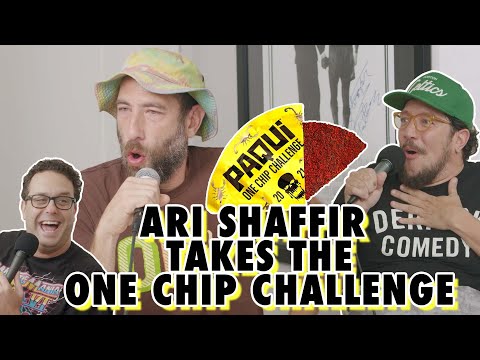 Ari Shaffir Takes the One Chip Challenge | Sal Vulcano & Joe DeRosa : Taste Buds - Clips
