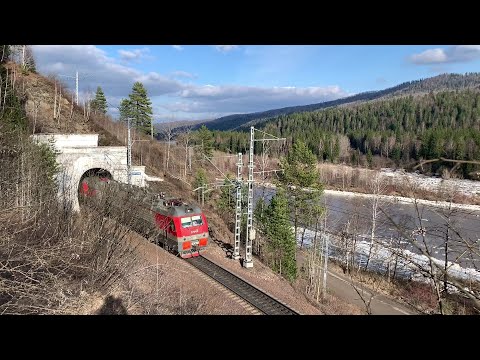 Freight trains in mountains South Siberian Railway "Abakan - Taishet"