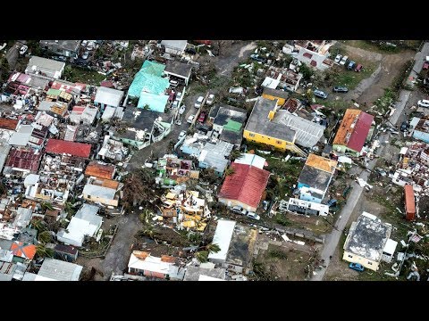 Click to Watch the 'PRAY, pray for EVERYBODY in Florida': Deadly Hurricane Irma makes landfall in Florida video