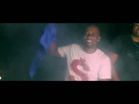 Atza Doub Blan- kay boko (shot by eklerestudio)