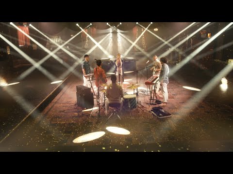 Tim Freitag – Call Me (We Got the Kaufleuten to Ourselves Music Video)